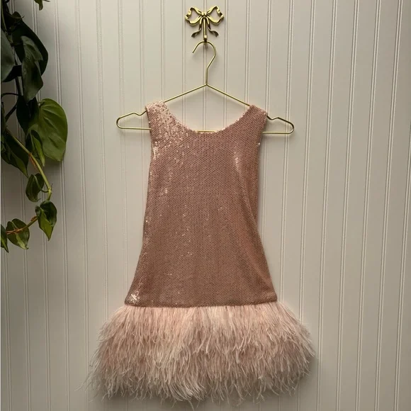 open lace back dress Ostrich Feather Cocktail Dress Stunning Women's – donjohnbyvictoriacharles main image 1